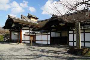 Wikipediaより：妙法院 妙法院 玄関